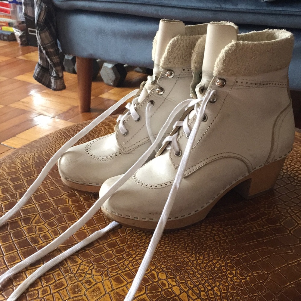 COPY - Ice skate boots by Swedish hasbeens beauti…